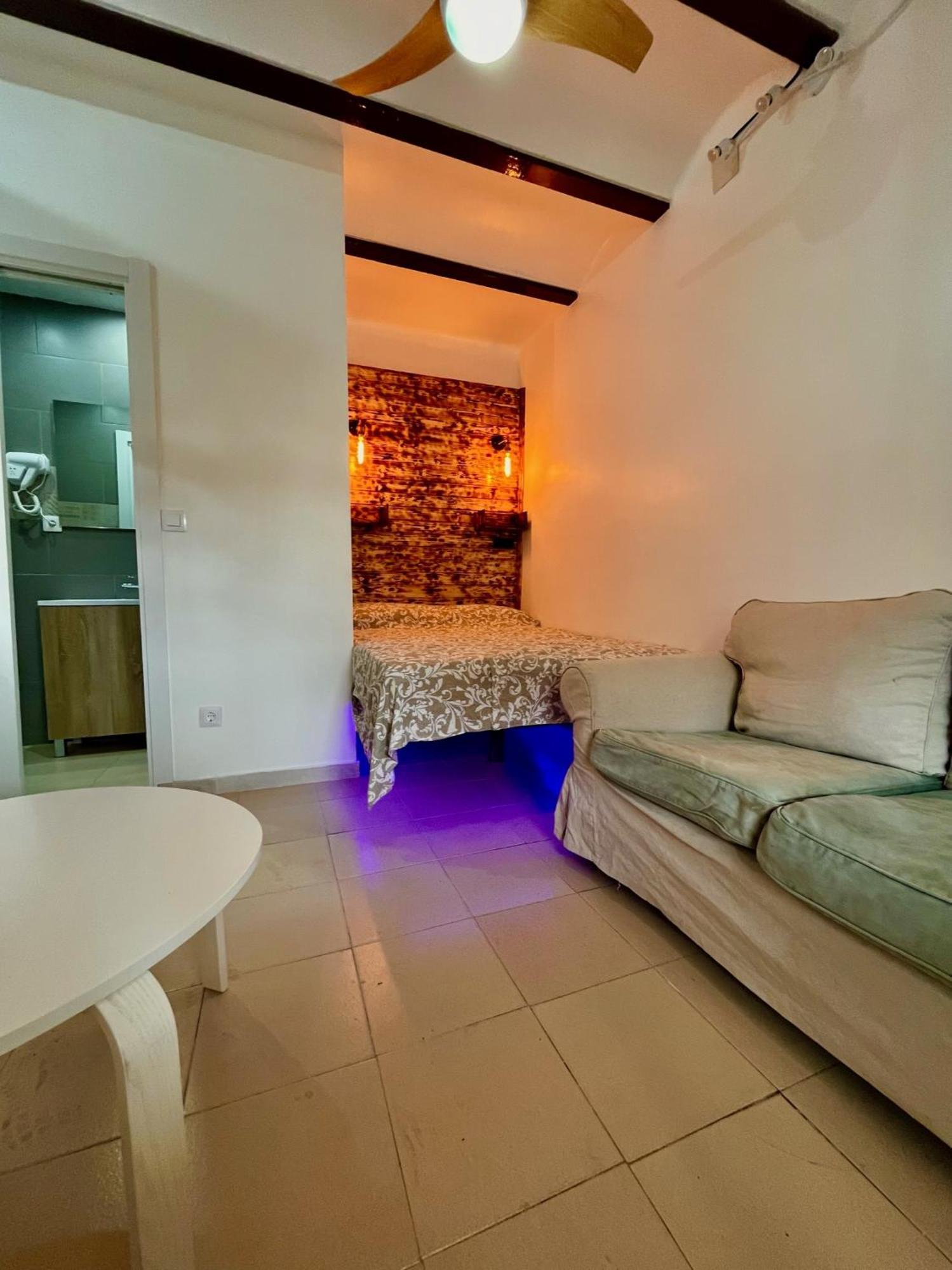 Nuevos Apartamentos Frente Al Mar Y A La Playa Castelldefels Zewnętrze zdjęcie